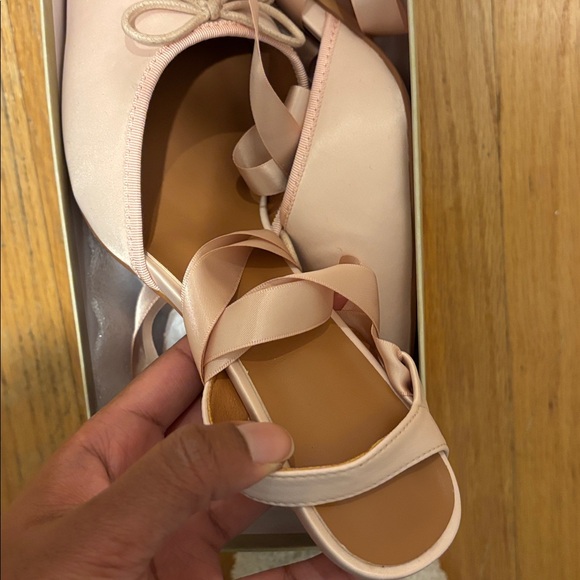 Never worn! NIB - Picture 3 of 3